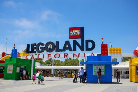 ../static/picture/LEGOLAND%20California.jpg