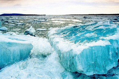 »·: [ԽȦ1]۹ɻ׷ټ⣬Ȧ|ѵһıѩ