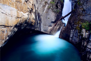 Ƶ·: [6] +ɽ+ܽ³+Ȫ+˹Ͽ | ׷ټ Ȫ ֮